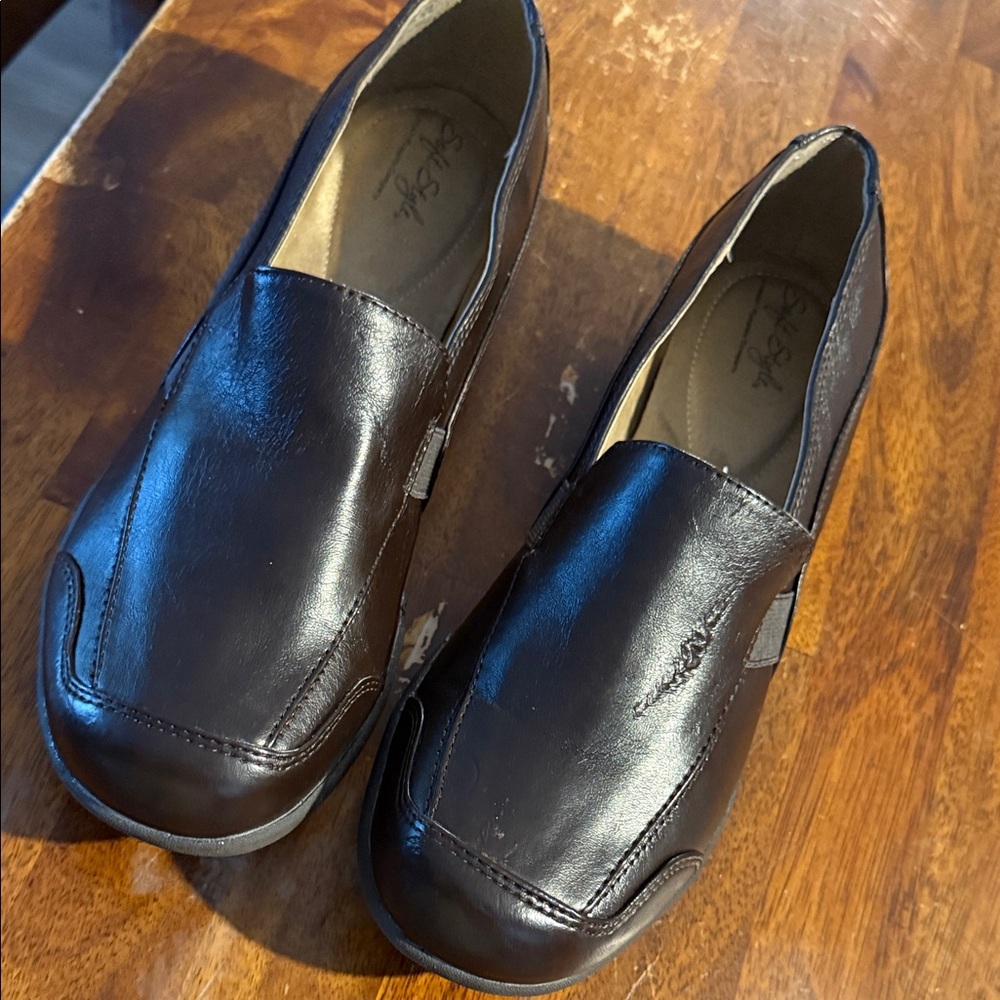 Clarks Dark Brown Men's Slip-On Loafers